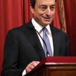 Draghi: urgente accrescere i consumi