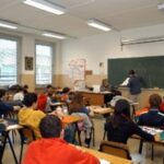 Scuola: le spese per i libri crescono e aumenta la tassazione occulta