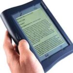 Arriva l’e-book. In vent’anni addio ai libri di carta