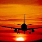Voli low cost tra convenienza e contraddizioni